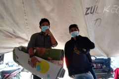 Penyerahan bantuan untuk posko pengungsian gempa di Mamuju